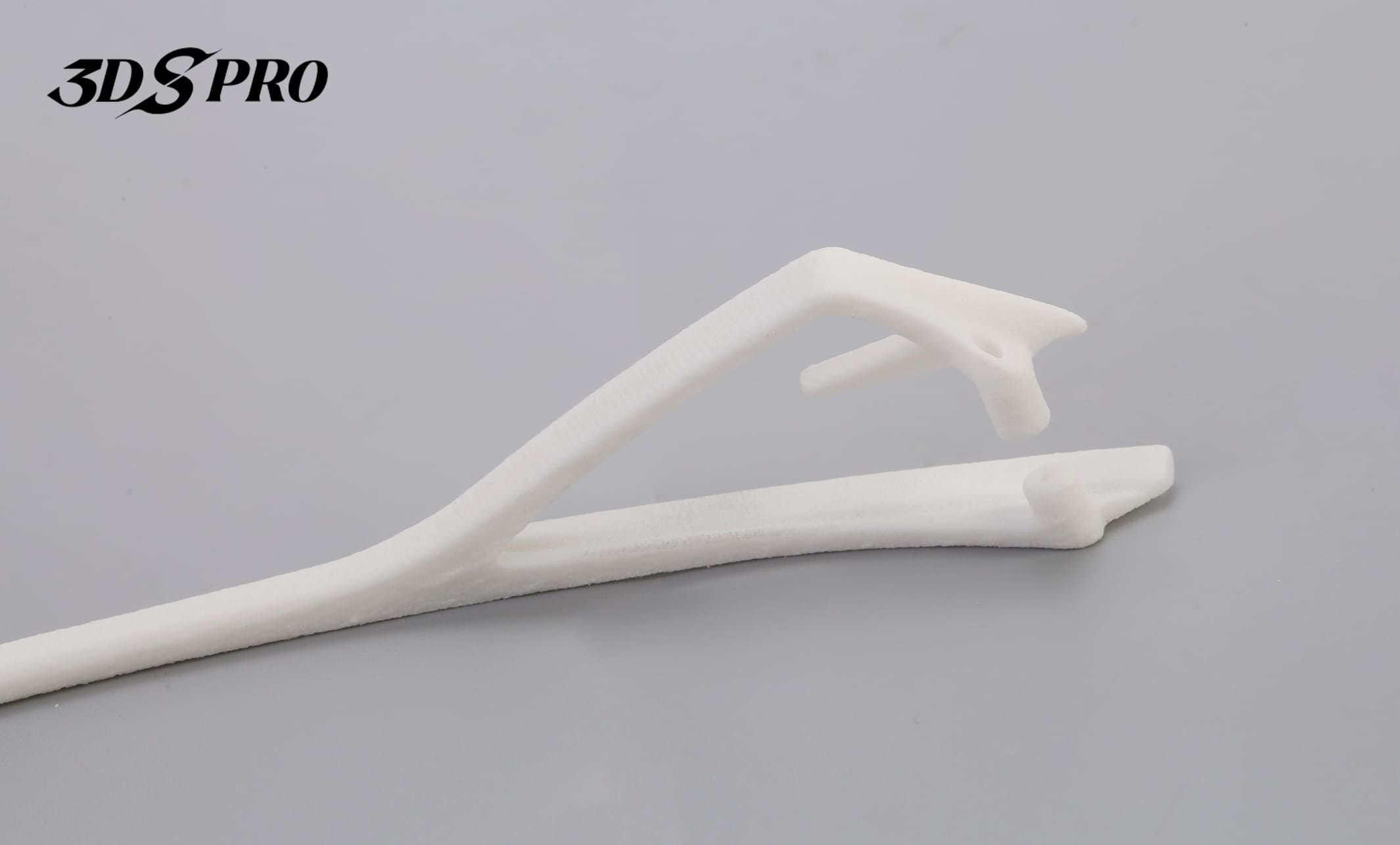 3DSPRO SLS 3D-Druckdienstleistungen und 3D+-Lösungen – Dampfglättung 3DSPRO SLS 3D Printing Services and 3D+ Solutions-Vapor Smoothing