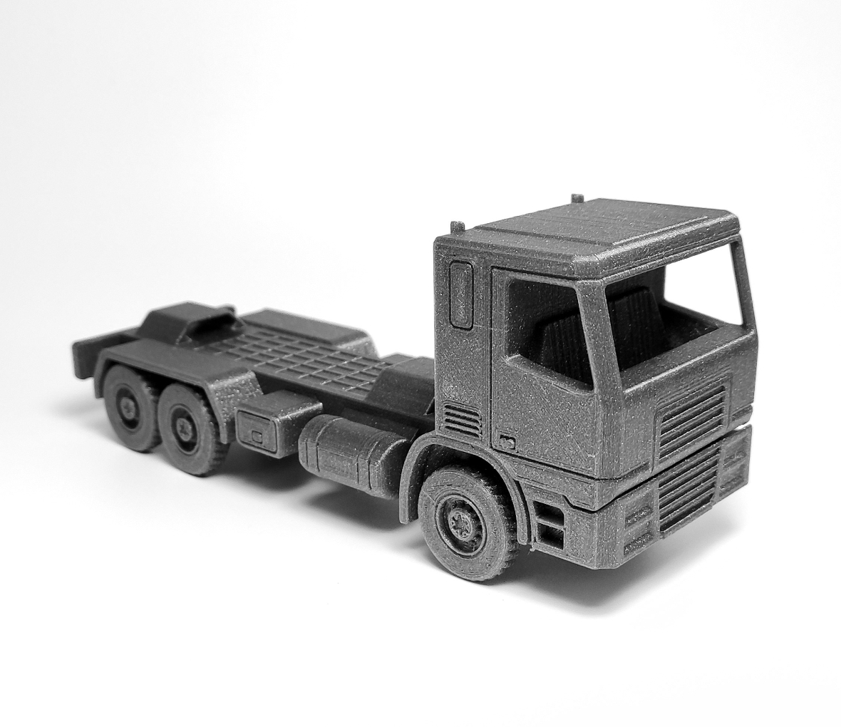 Modularer LKW mit Print-in-Place-Technologie Print-in-Place Modular Truck